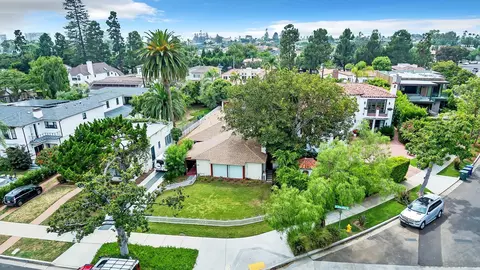Exterior - 700 Glorietta Blvd, Coronado, CA 92118 photo 1 of 8