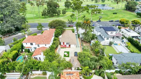 Exterior - 700 Glorietta Blvd, Coronado, CA 92118 photo 6 of 8