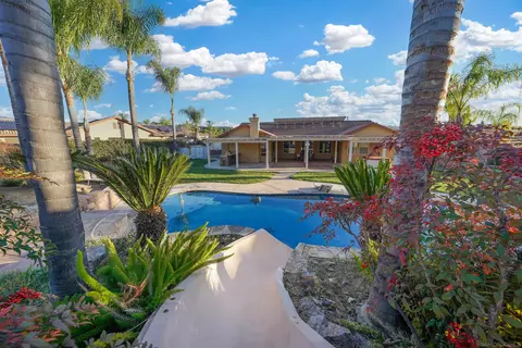 23523 Forest Hill Dr, Ramona, CA 92065 photo 2