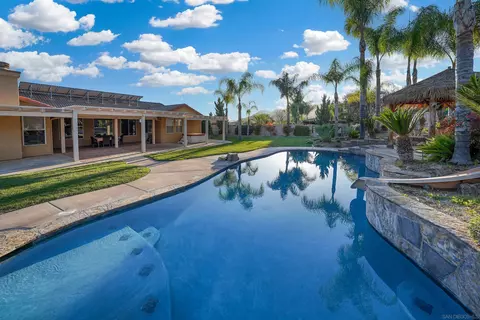 23523 Forest Hill Dr, Ramona, CA 92065 photo 5