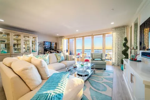 700 S The Strand #205, Oceanside, CA 92054