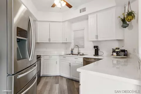 2708 Lake Point Dr #214, Spring Valley, CA 91977 photo 8
