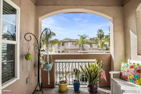 2708 Lake Point Dr #214, Spring Valley, CA 91977 photo 5