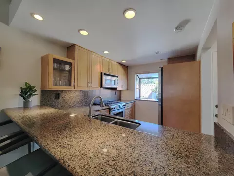 116 S Darien Dr, Encinitas, CA 92024 photo 4