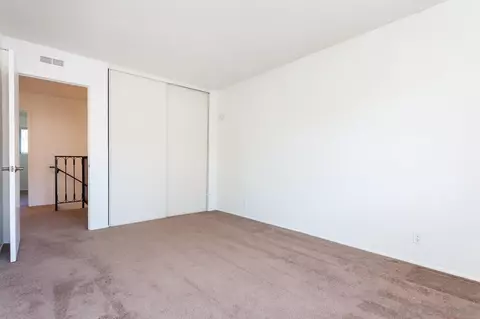 8044 Caminito Mallorca, La Jolla, CA 92037 photo 18