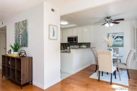 8044 Caminito Mallorca, La Jolla, CA 92037 photo 8