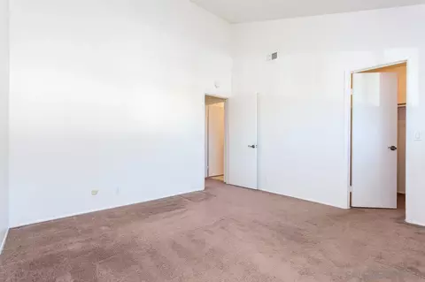 8044 Caminito Mallorca, La Jolla, CA 92037 photo 20
