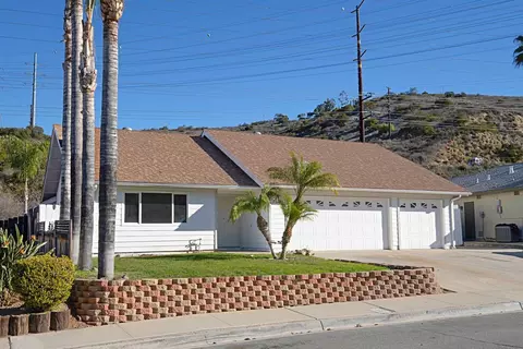 13726 Choisser Ln, Lakeside, CA 92040