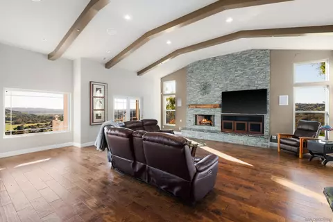 2925 Los Campos Dr, Fallbrook, CA 92028 photo 9