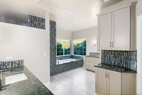 2925 Los Campos Dr, Fallbrook, CA 92028 photo 25