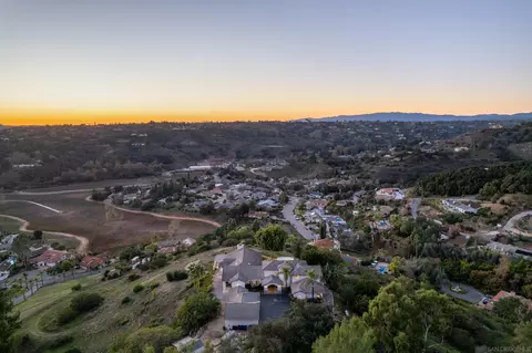 2925 Los Campos Dr, Fallbrook, CA 92028 photo 53