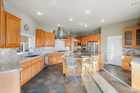 2925 Los Campos Dr, Fallbrook, CA 92028 photo 13
