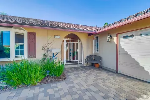 9610 St Andrews Dr, Santee, CA 92071 photo 4