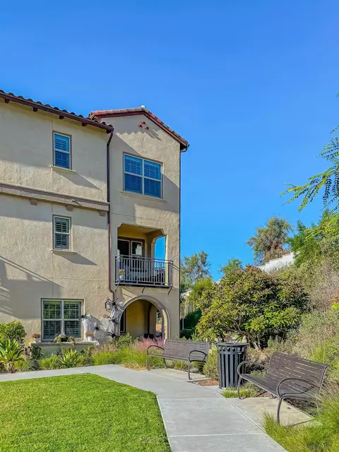 952 Slate St, San Marcos, CA 92078