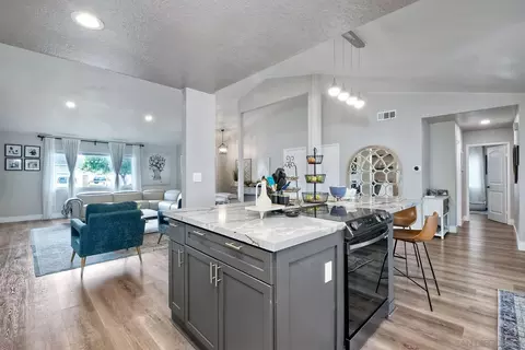 1223 Armstrong, Escondido, CA 92027 photo 11