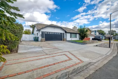 1223 Armstrong, Escondido, CA 92027 photo 2