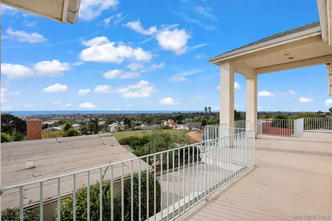 Exterior - 1807 Laurel Rd, Oceanside, CA 92054 photo 15 of 21