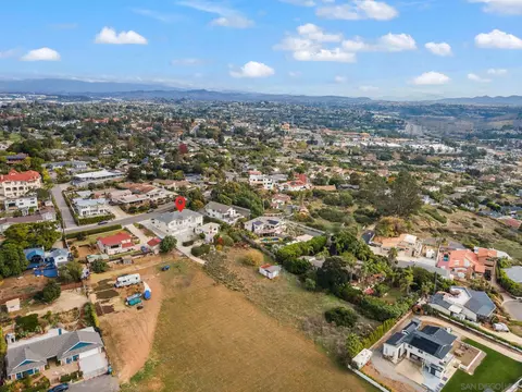 View/Area - 1807 Laurel Rd, Oceanside, CA 92054 photo 5 of 15