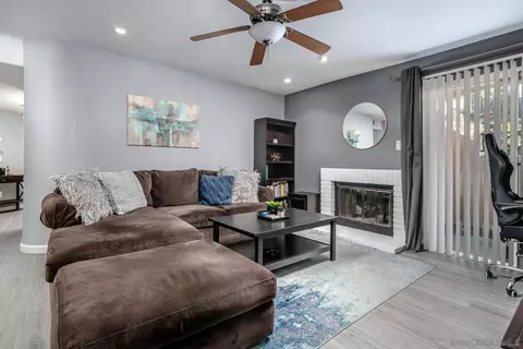 Living - 713 Brookstone Rd #102, Chula Vista, CA 91913 photo 2 of 7