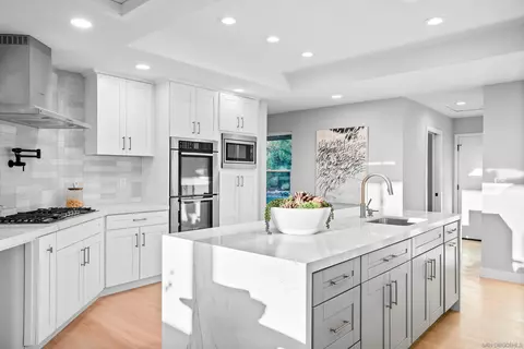 14128 Mountain View Ct, Poway, CA 92064 photo 10