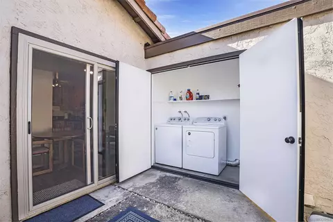 8128 Paradise Valley Ct, Spring Valley, CA 91977 photo 23