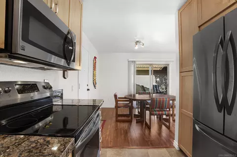 8128 Paradise Valley Ct, Spring Valley, CA 91977 photo 19
