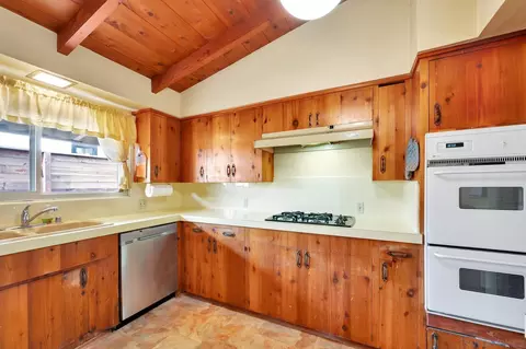 8794 Dunaway Dr, La Jolla, CA 92037 photo 7