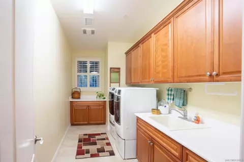 2097 Hamilton Pl, Escondido, CA 92029 photo 26