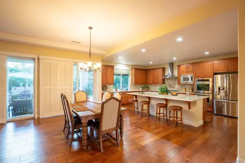 2097 Hamilton Pl, Escondido, CA 92029 photo 11