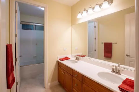 2097 Hamilton Pl, Escondido, CA 92029 photo 23