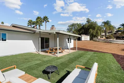 2142 Lemon Ave, Escondido, CA 92029 photo 5