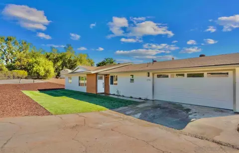 2142 Lemon Ave, Escondido, CA 92029