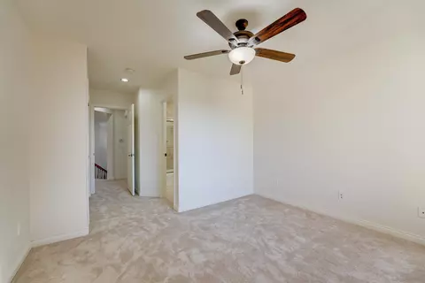 1343 Caminito Balada, La Jolla, CA 92037 photo 29