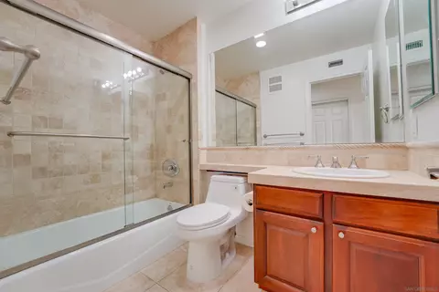 1343 Caminito Balada, La Jolla, CA 92037 photo 31