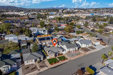 8664 Washington Ave, La Mesa, CA 91942 photo 2
