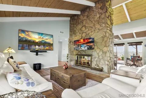 3103 Via Del Cielo, Fallbrook, CA 92028 photo 5