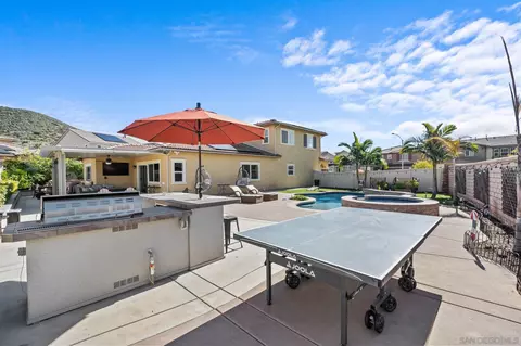 35778 Esperia Way, Fallbrook, CA 92028 photo 6