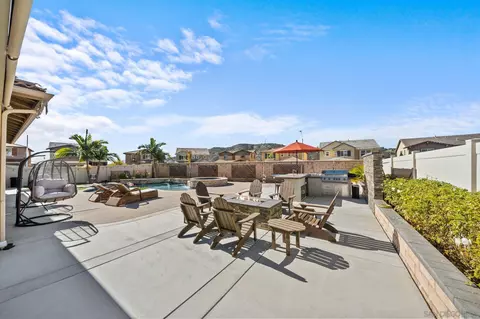 35778 Esperia Way, Fallbrook, CA 92028 photo 11