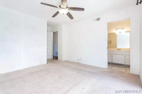921 Summerfield Pl, Escondido, CA 92027 photo 16