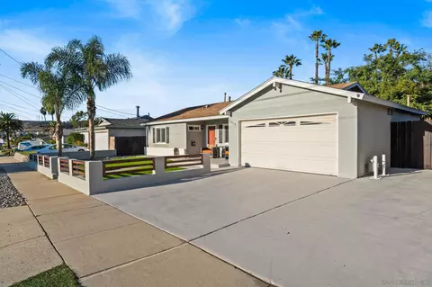 10119 Strathmore Dr, Santee, CA 92071 photo 3
