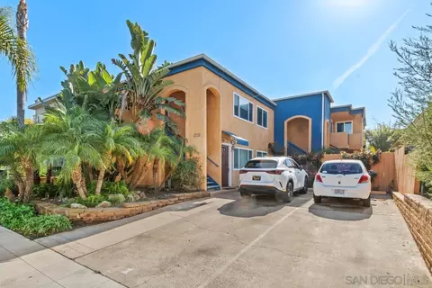 1231 Pennsylvania Ave #4, San Diego, CA 92103