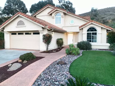 9171 Sinsonte Ln, Lakeside, CA 92040