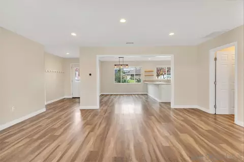 9357 Burning Tree Way, Santee, CA 92071 photo 9