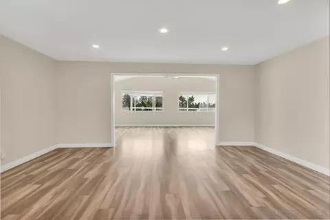 9357 Burning Tree Way, Santee, CA 92071 photo 7