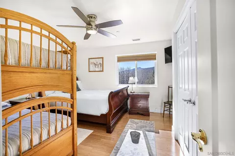 Bedroom - 34648 Navajo Rd, Julian, CA 92036 photo 3 of 3