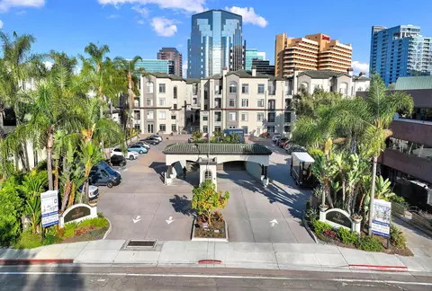 9263 Regents Rd #B205, La Jolla, CA 92037 photo 38