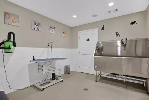 9263 Regents Rd #B205, La Jolla, CA 92037 photo 35