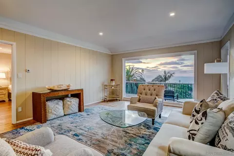 7661 Hillside Dr, La Jolla, CA 92037 photo 4