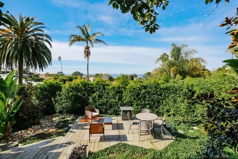 7661 Hillside Dr, La Jolla, CA 92037 photo 18