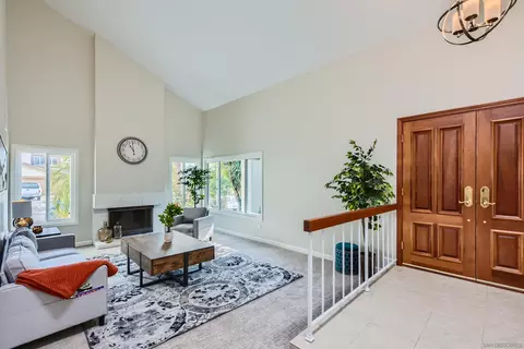 5736 El Cabo Ct, San Diego, CA 92124